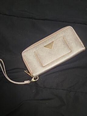 5/$20**Ardene Rose Gold Colored Wallet With Strap
